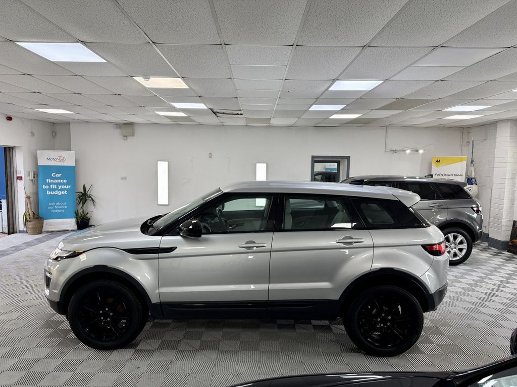 Used Land Rover Range Rover Evoque 2017 for sale - 76510262: Photo 6