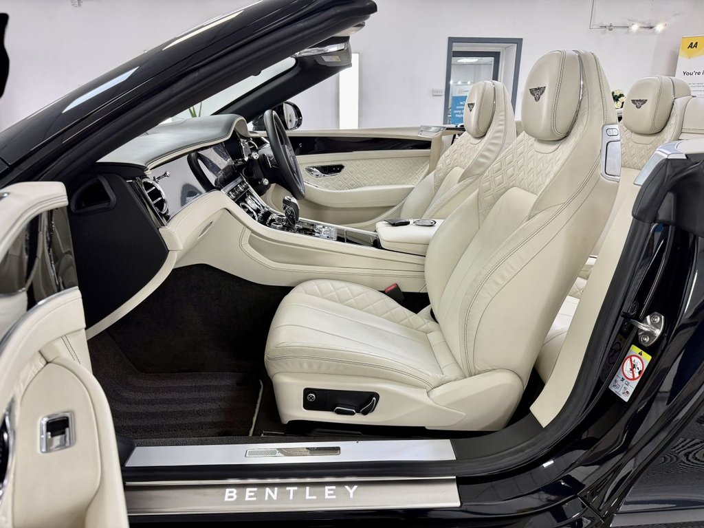 Used Bentley Continental 2020 for sale - 76430078: Photo 2