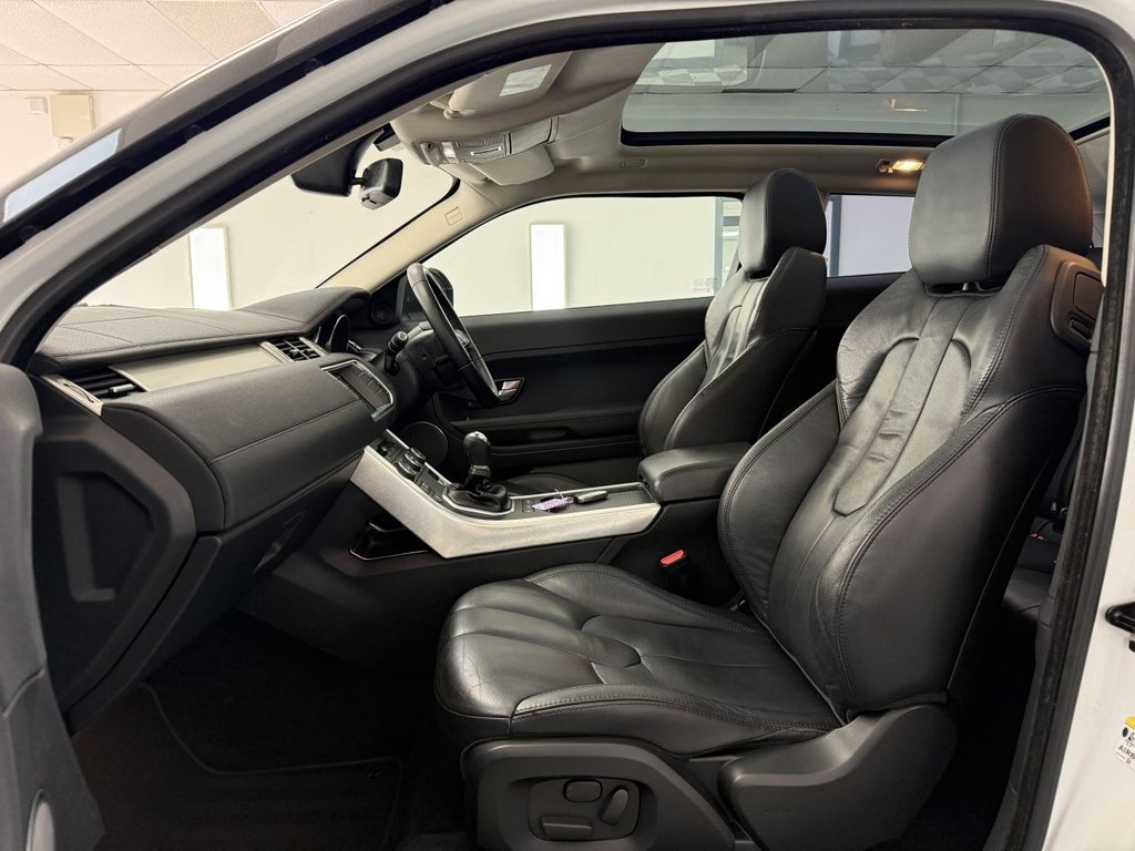 Used Land Rover Range Rover Evoque 2015 for sale - 77879927: Photo 2