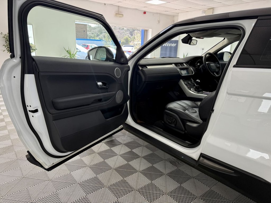 Used Land Rover Range Rover Evoque 2015 for sale - 77879927: Photo 22