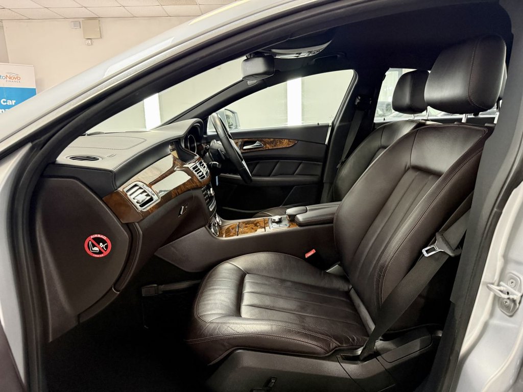 Used Mercedes-Benz CLS 2011 for sale - 77341764: Photo 27