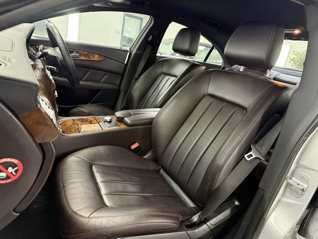 Used Mercedes-Benz CLS 2011 for sale - 77341764: Photo 28