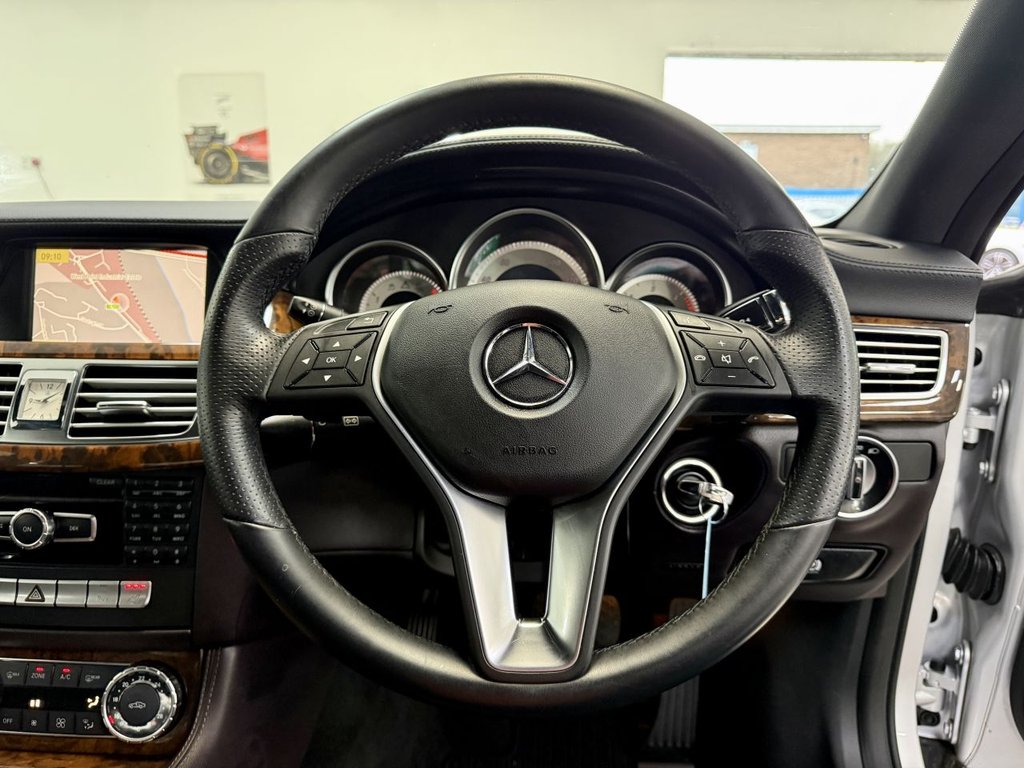 Used Mercedes-Benz CLS 2011 for sale - 77341764: Photo 36