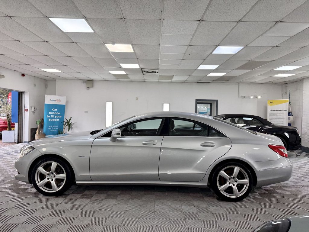 Used Mercedes-Benz CLS 2011 for sale - 77341764: Photo 7