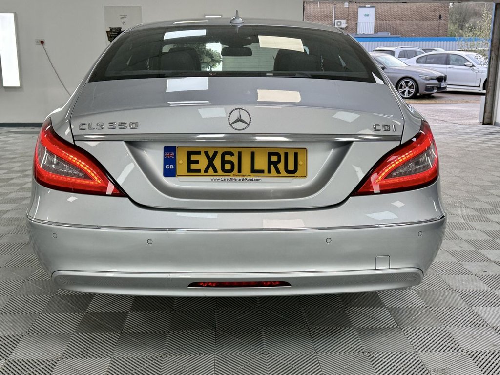 Used Mercedes-Benz CLS 2011 for sale - 77341764: Photo 9