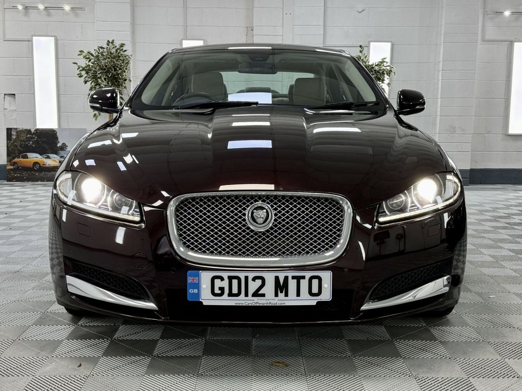 Used Jaguar XF 2012 for sale - 76883599: Photo 5