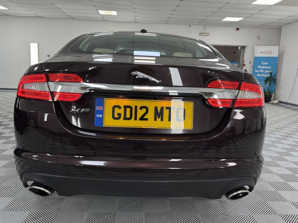 Used Jaguar XF 2012 for sale - 76883599: Photo 9