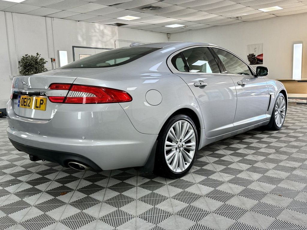 Used Jaguar XF 2012 for sale - 76323326: Photo 10