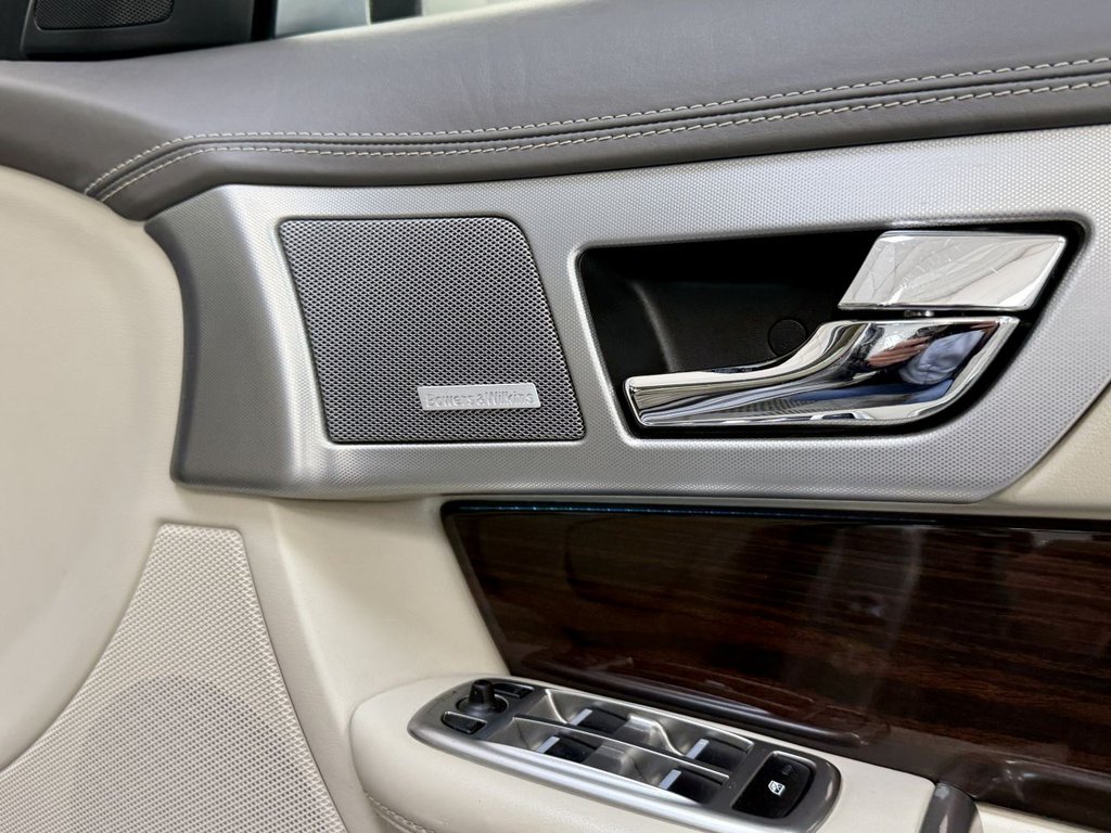 Used Jaguar XF 2012 for sale - 76323326: Photo 28