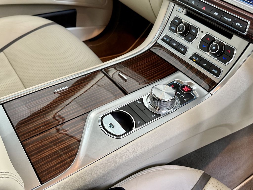 Used Jaguar XF 2012 for sale - 76323326: Photo 31