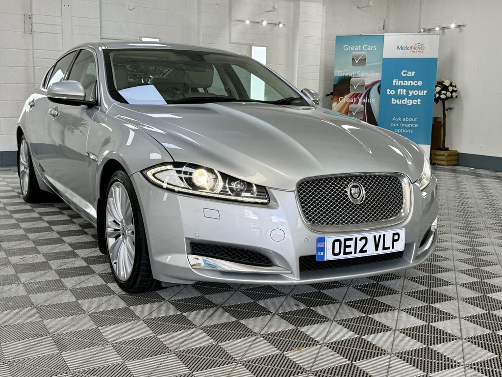 Used Jaguar XF 2012 for sale - 76323326: Photo 4