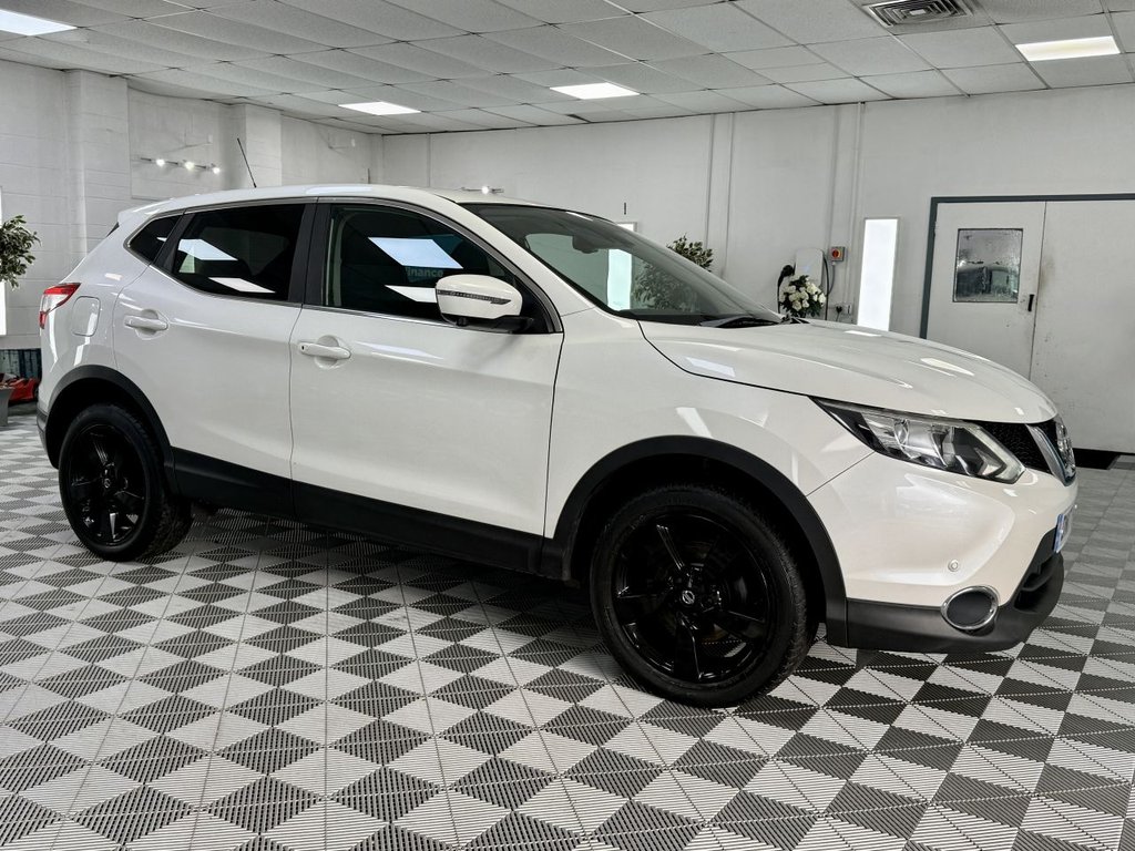Used Nissan Qashqai 2017 for sale - 77153417: Photo 12