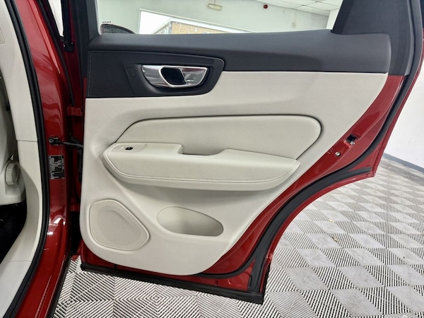 Used Volvo XC60 2020 for sale - 76304208: Photo 25