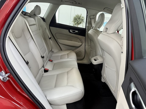 Used Volvo XC60 2020 for sale - 76304208: Photo 26