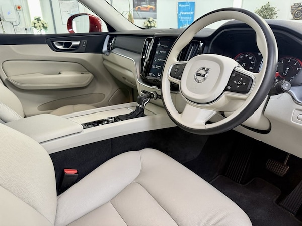Used Volvo XC60 2020 for sale - 76304208: Photo 38