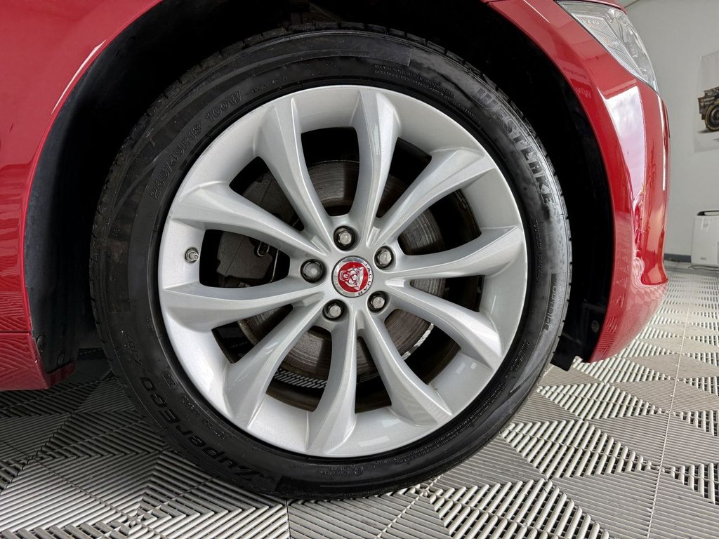Used Jaguar XF 2018 for sale - 77821267: Photo 15
