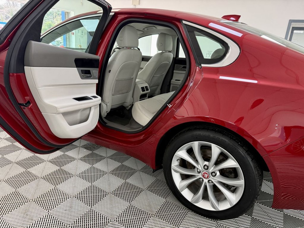 Used Jaguar XF 2018 for sale - 77821267: Photo 21