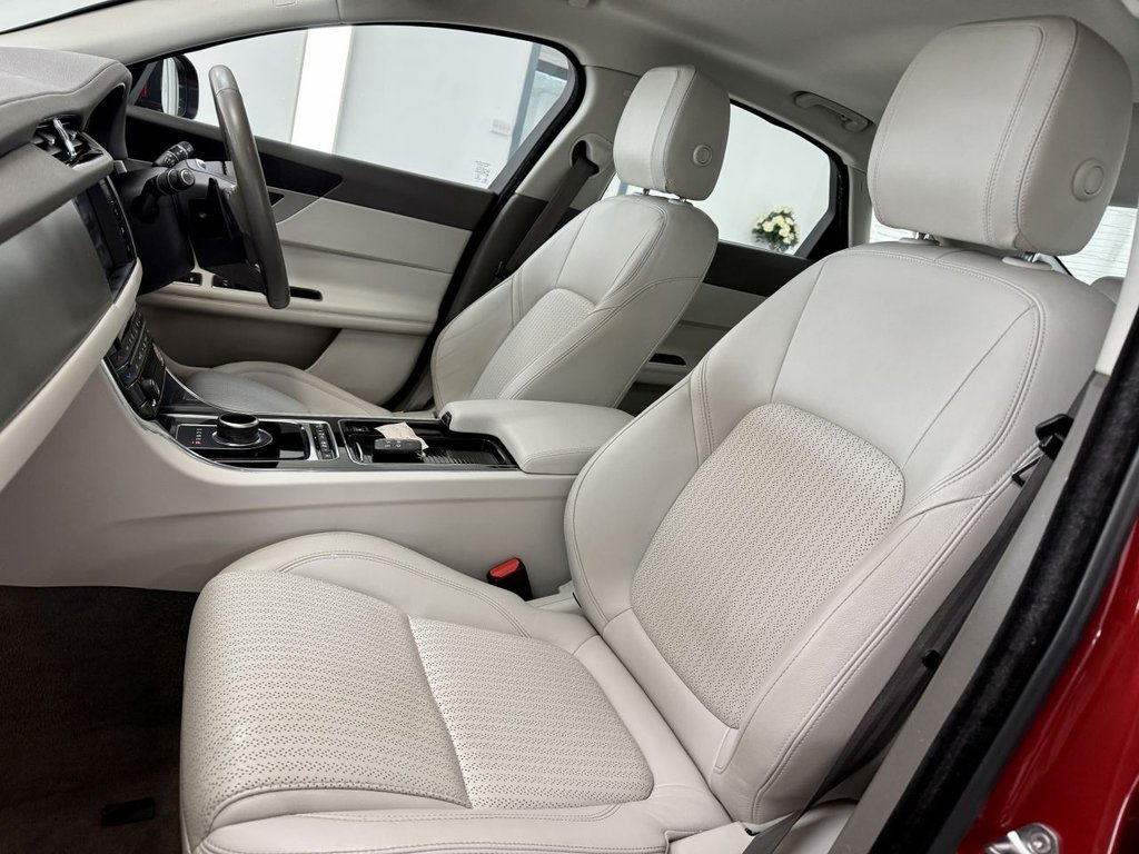 Used Jaguar XF 2018 for sale - 77821267: Photo 26