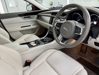 Used Jaguar XF 2018 for sale - 77821267: Photo