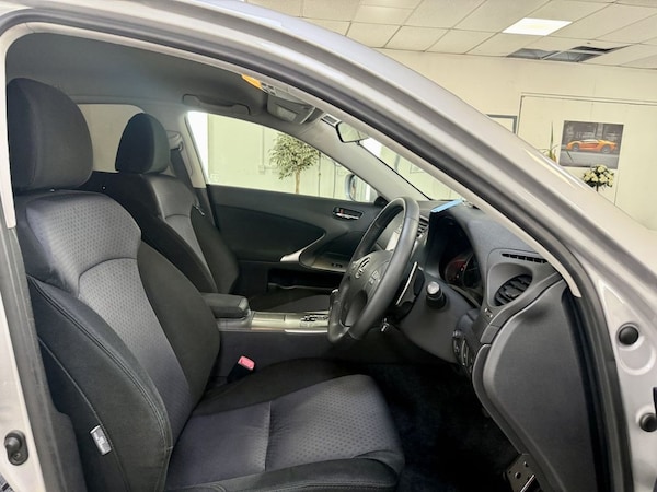 Used Lexus IS 2009 for sale - 76279927: Photo 24