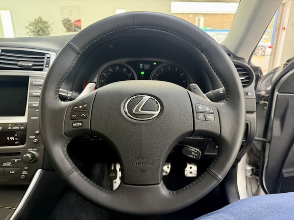 Used Lexus IS 2009 for sale - 76279927: Photo 28