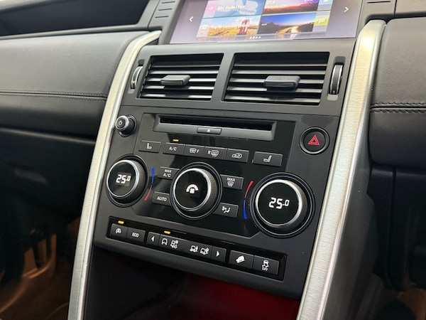 Used Land Rover Discovery Sport 2016 for sale - 76203478: Photo 26