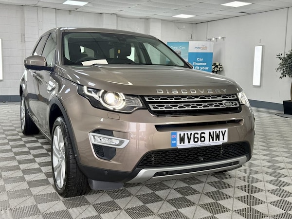 Used Land Rover Discovery Sport 2016 for sale - 76203478: Photo 4