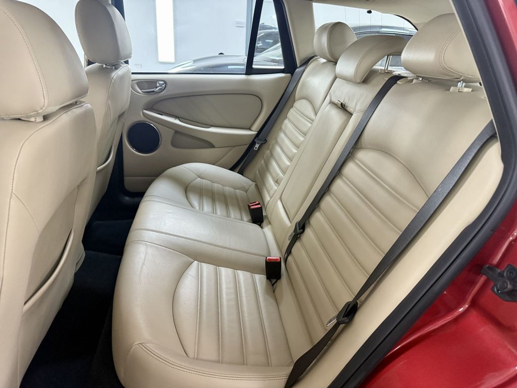 Used Jaguar X-Type 2009 for sale - 76256510: Photo 23