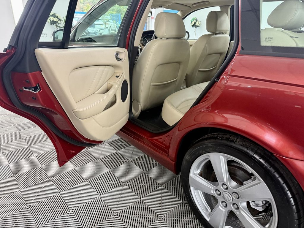 Used Jaguar X-Type 2009 for sale - 76256510: Photo 24