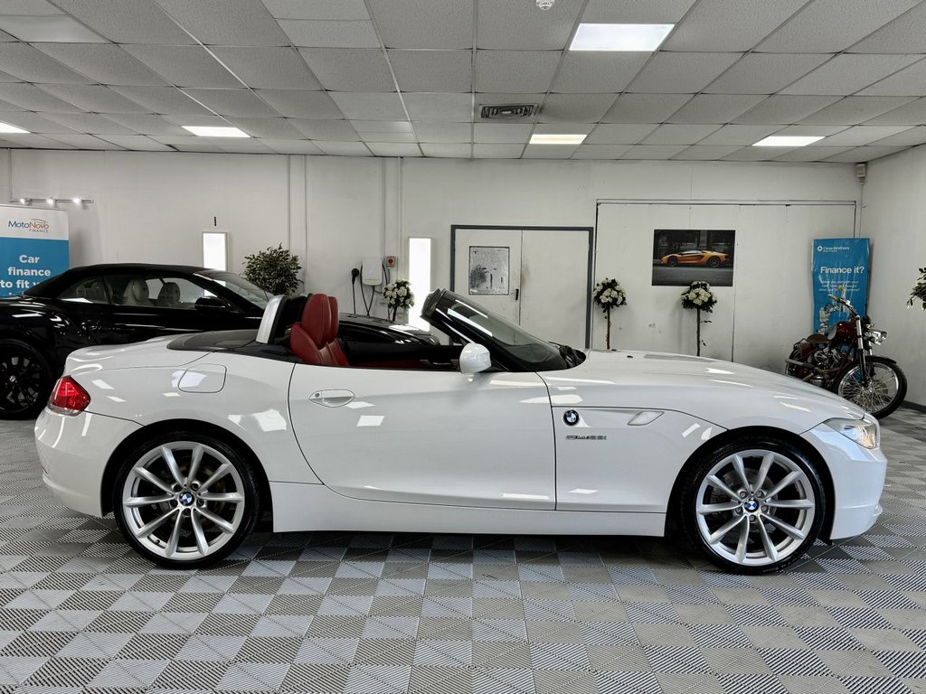 Used BMW Z4 2011 for sale - 76632421: Photo 14