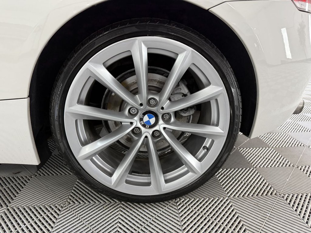 Used BMW Z4 2011 for sale - 76632421: Photo 19