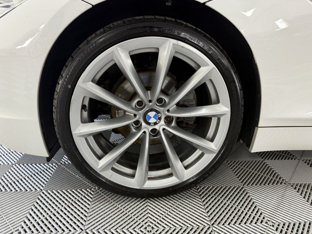 Used BMW Z4 2011 for sale - 76632421: Photo 20