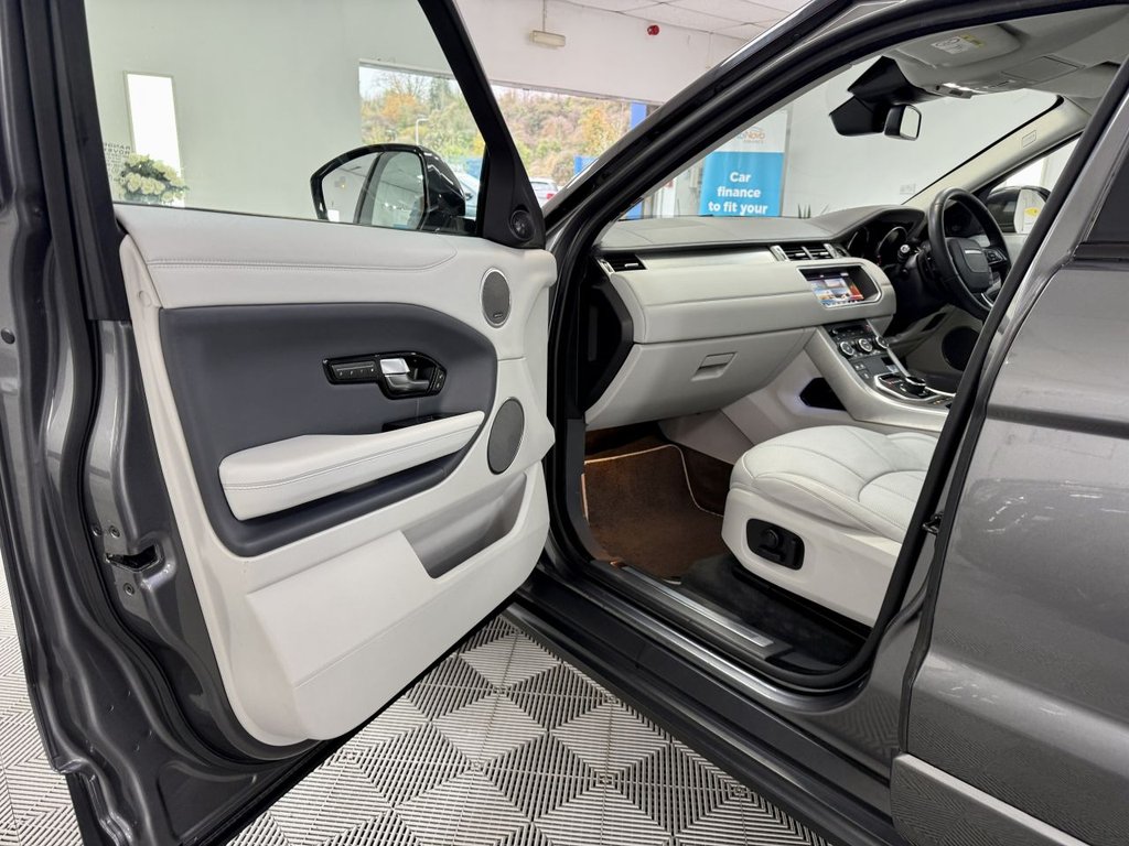 Used Land Rover Range Rover Evoque 2017 for sale - 76546960: Photo 23