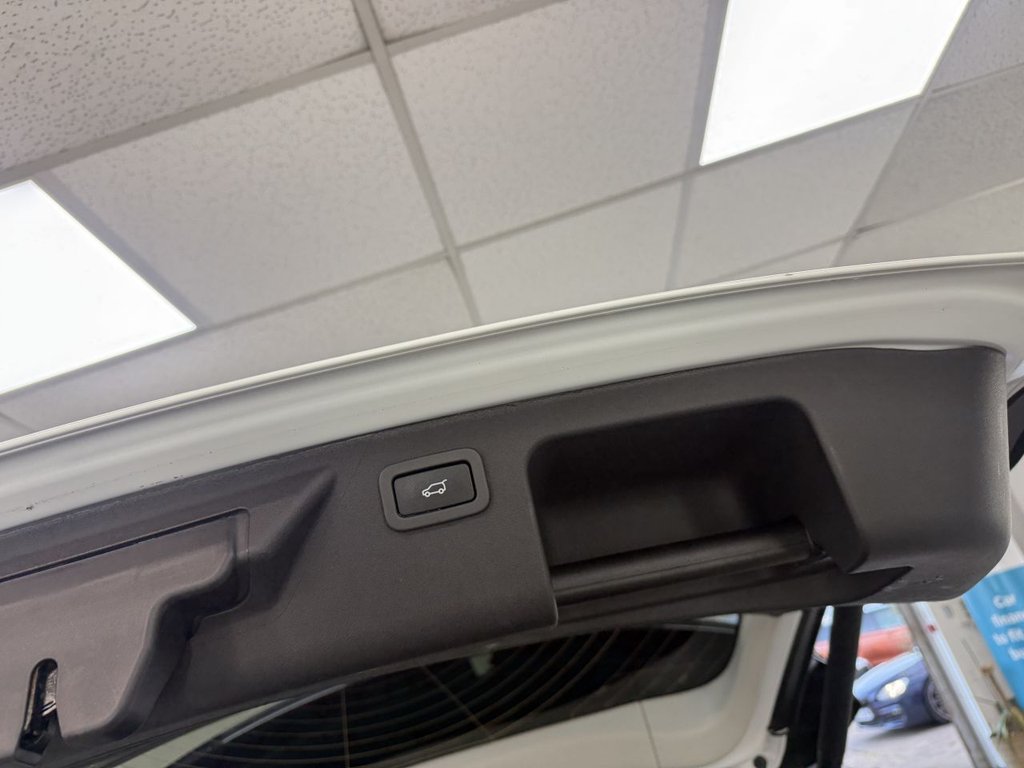 Used Land Rover Discovery Sport 2018 for sale - 76654919: Photo 20