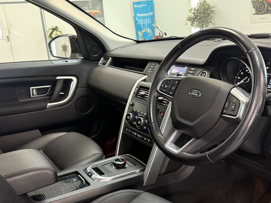 Used Land Rover Discovery Sport 2018 for sale - 76654919: Photo 29