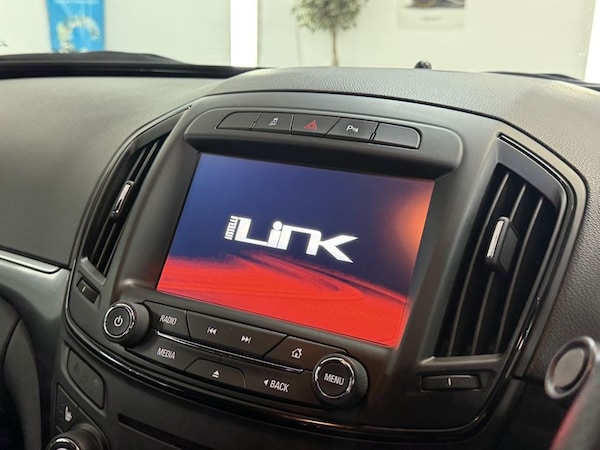 Used Vauxhall Insignia 2015 for sale - 76303874: Photo 26