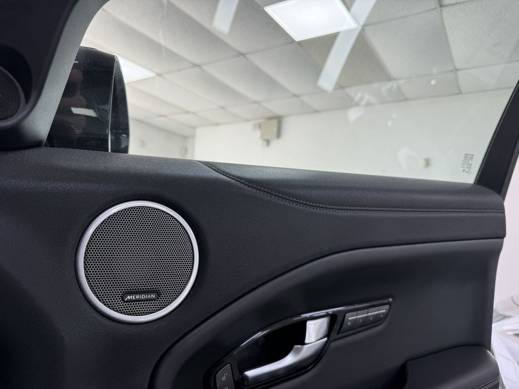 Used Land Rover Range Rover Evoque 2017 for sale - 77836110: Photo 40