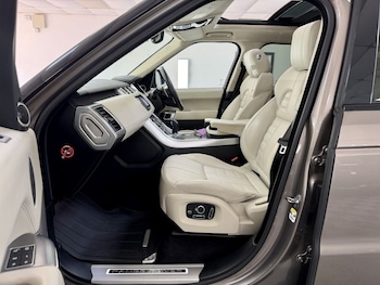 Used Land Rover Range Rover Sport 2017 for sale - 78702501: Photo