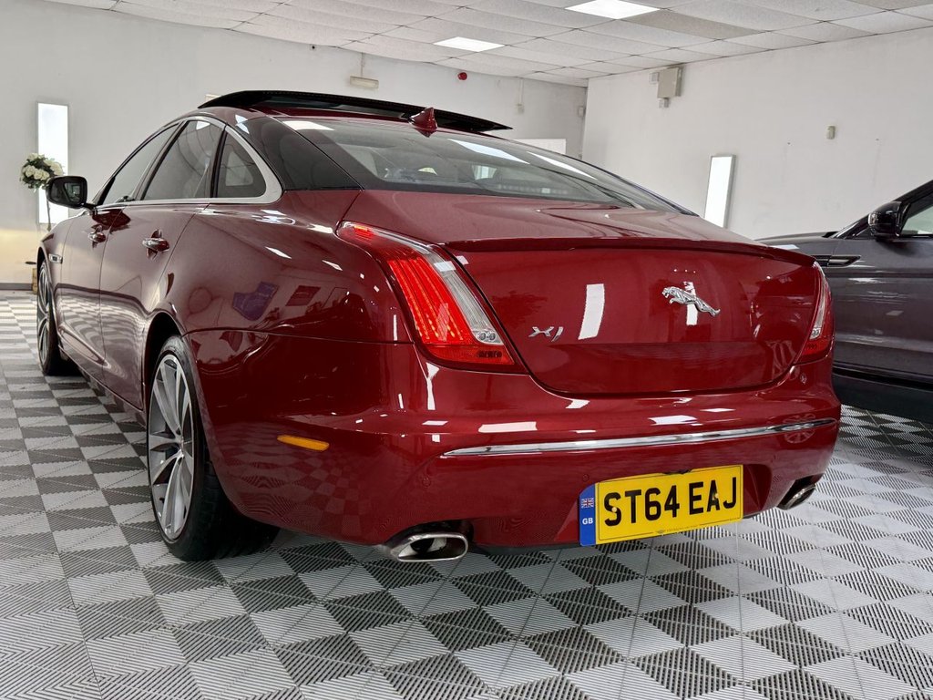 Used Jaguar XJ 2014 for sale - 76535979: Photo 10