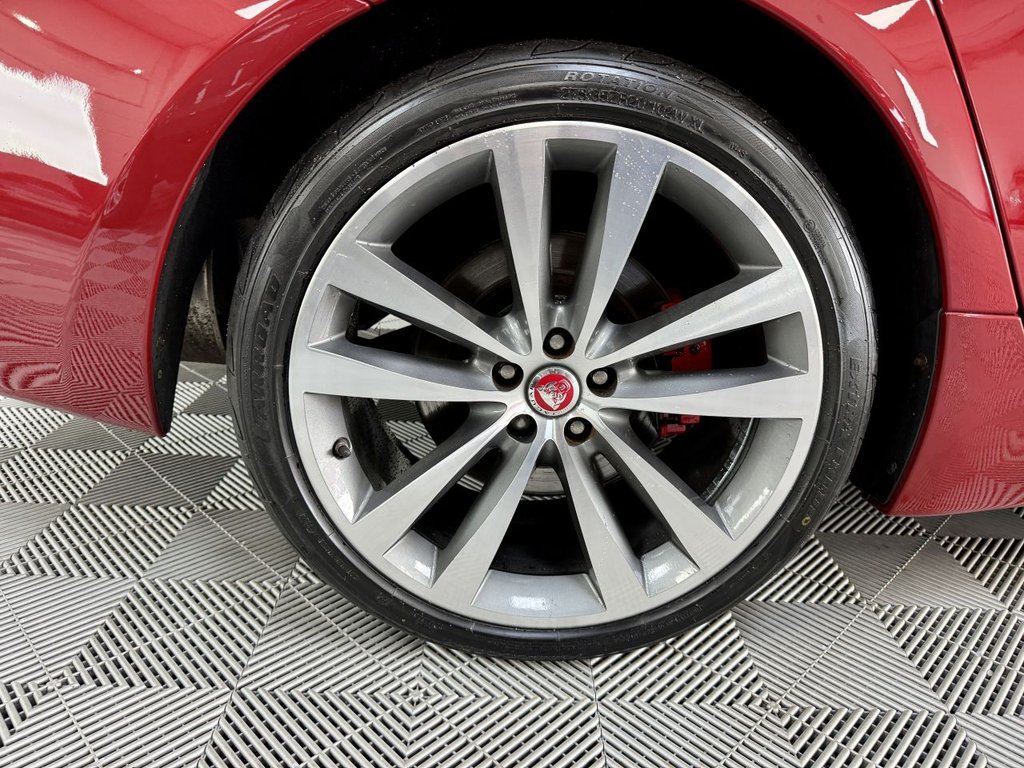 Used Jaguar XJ 2014 for sale - 76535979: Photo 15