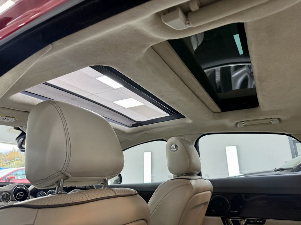 Used Jaguar XJ 2014 for sale - 76535979: Photo 26