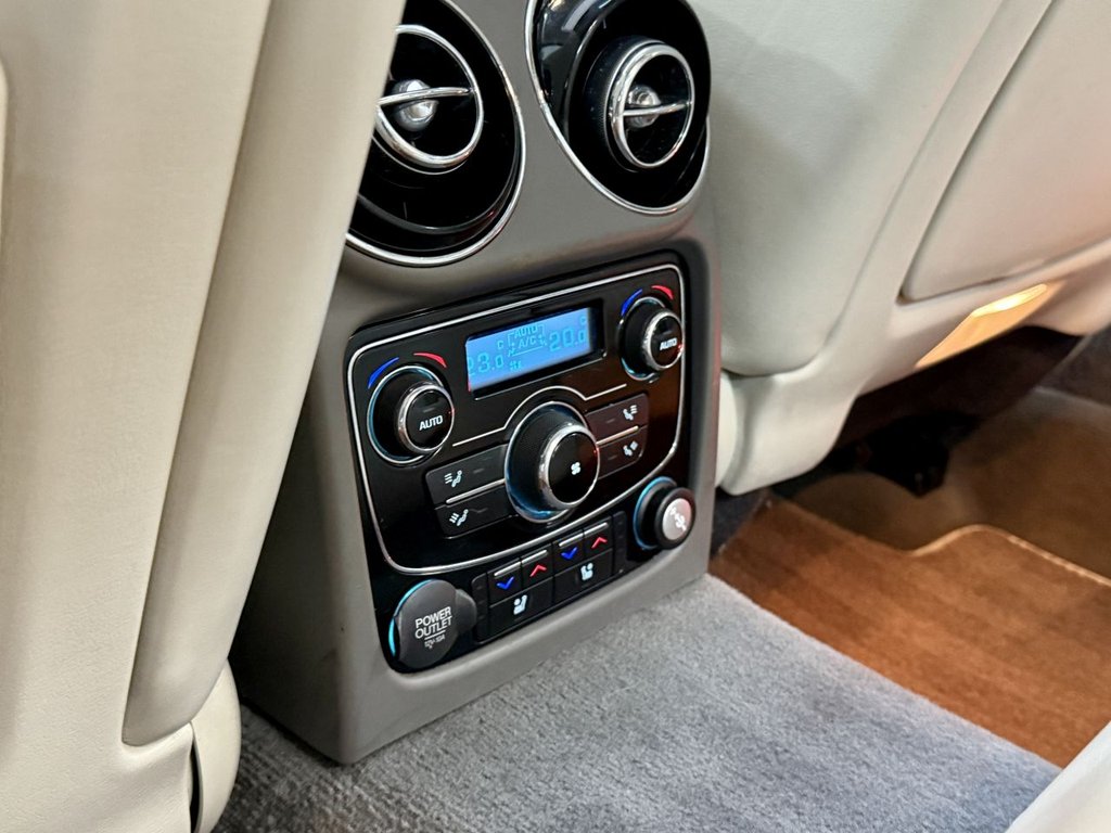 Used Jaguar XJ 2014 for sale - 76535979: Photo 27