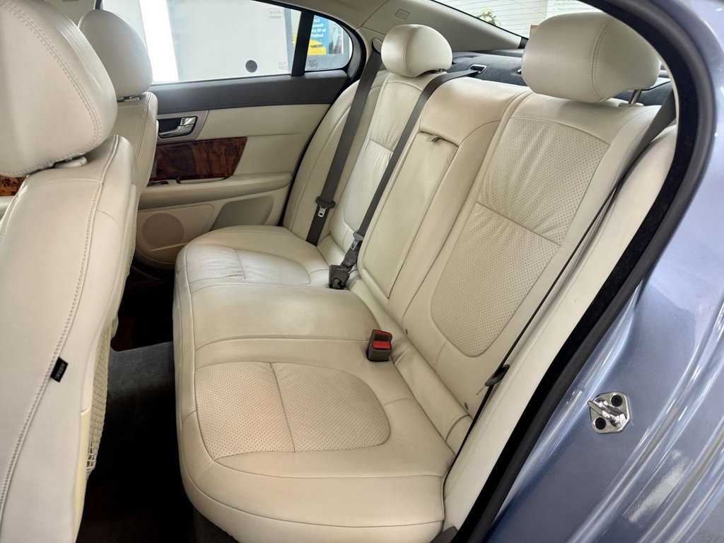 Used Jaguar XF 2008 for sale - 77748585: Photo 25
