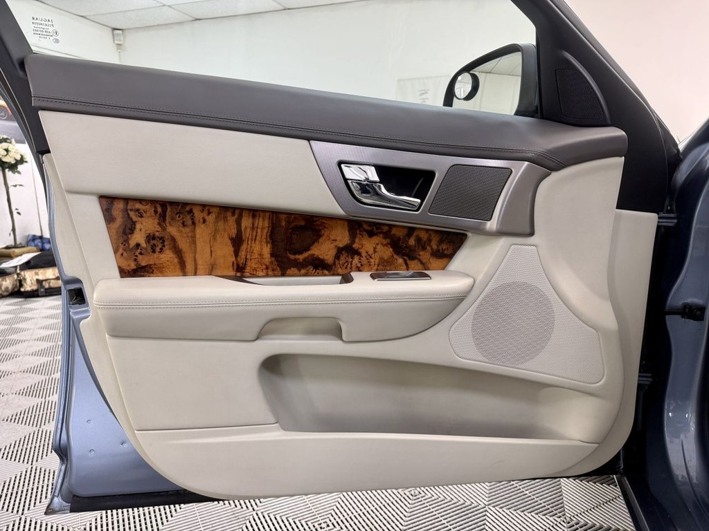 Used Jaguar XF 2008 for sale - 77748585: Photo 27