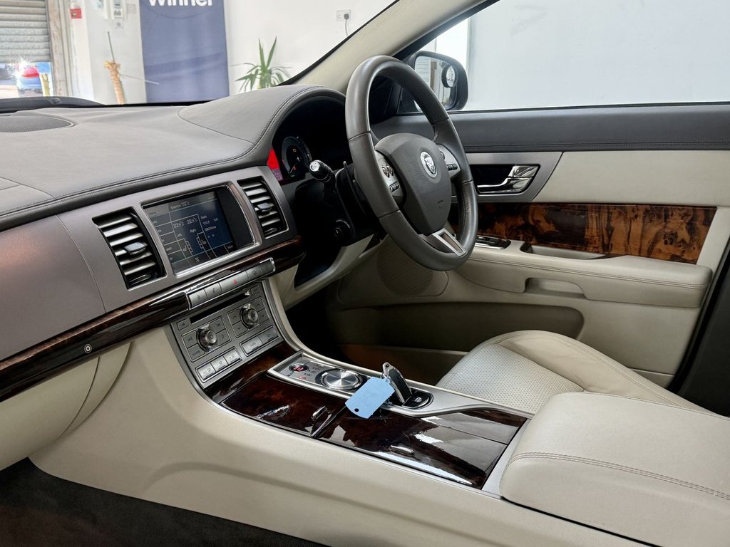 Used Jaguar XF 2008 for sale - 77748585: Photo 30