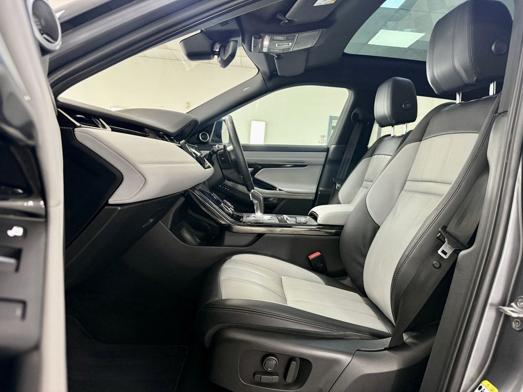Used Land Rover Range Rover Evoque 2019 for sale - 76345877: Photo 31