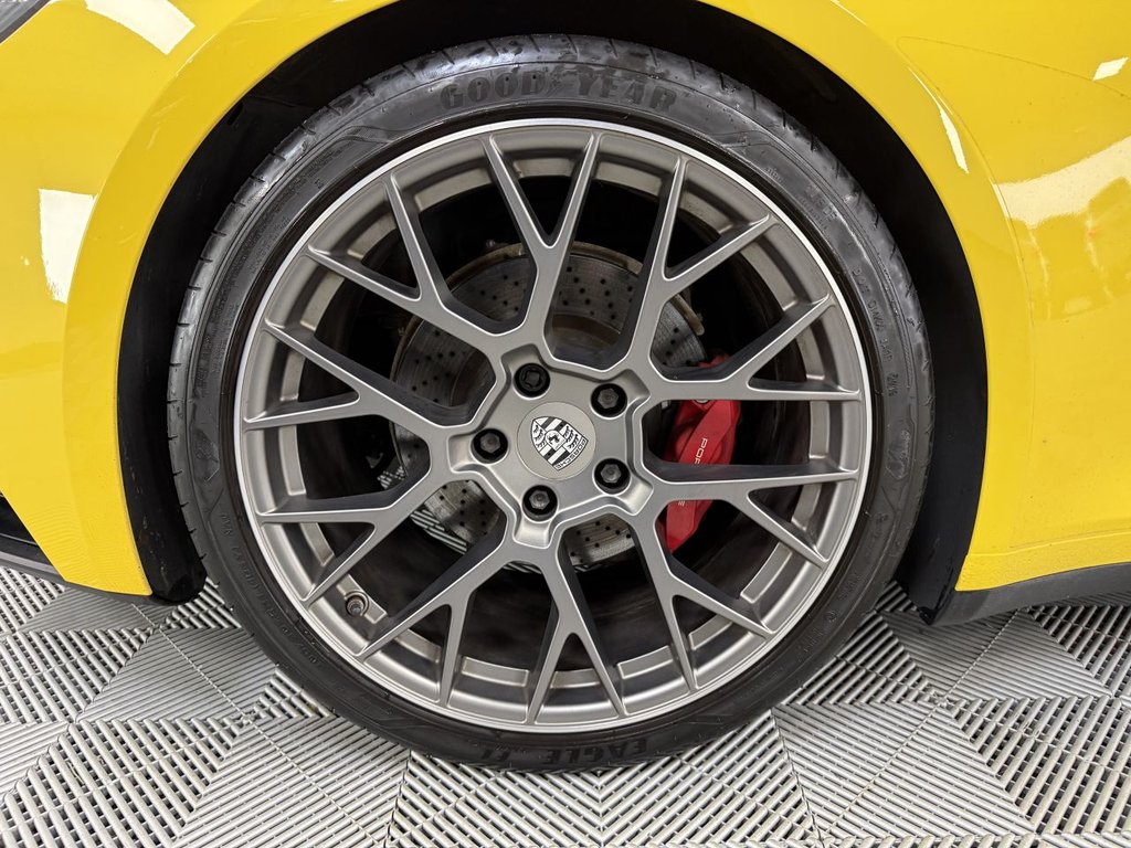 Used Porsche 911 2019 for sale - 77452286: Photo 18