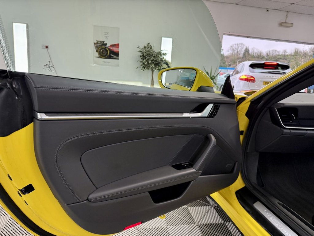 Used Porsche 911 2019 for sale - 77452286: Photo 26