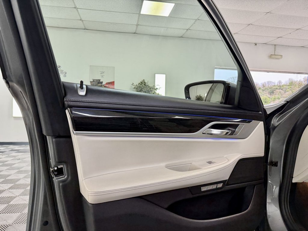 Used BMW 7 Series 2018 for sale - 77153482: Photo 36