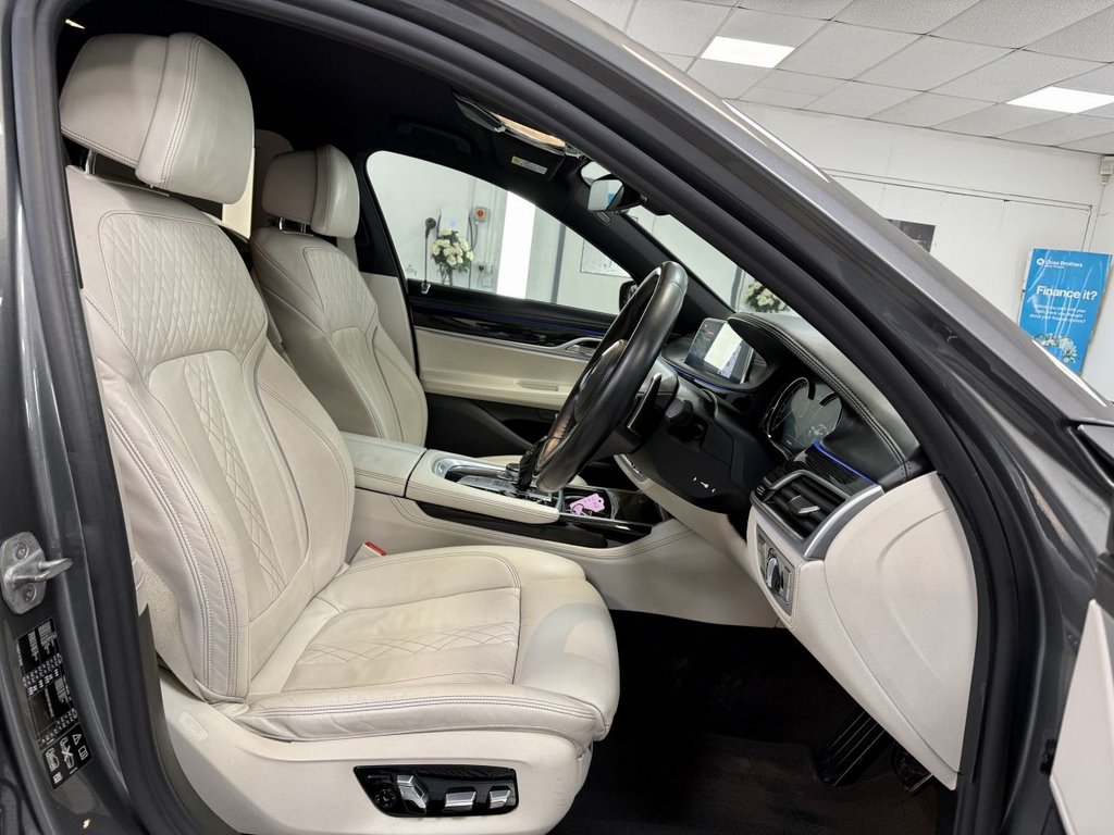 Used BMW 7 Series 2018 for sale - 77153482: Photo 43